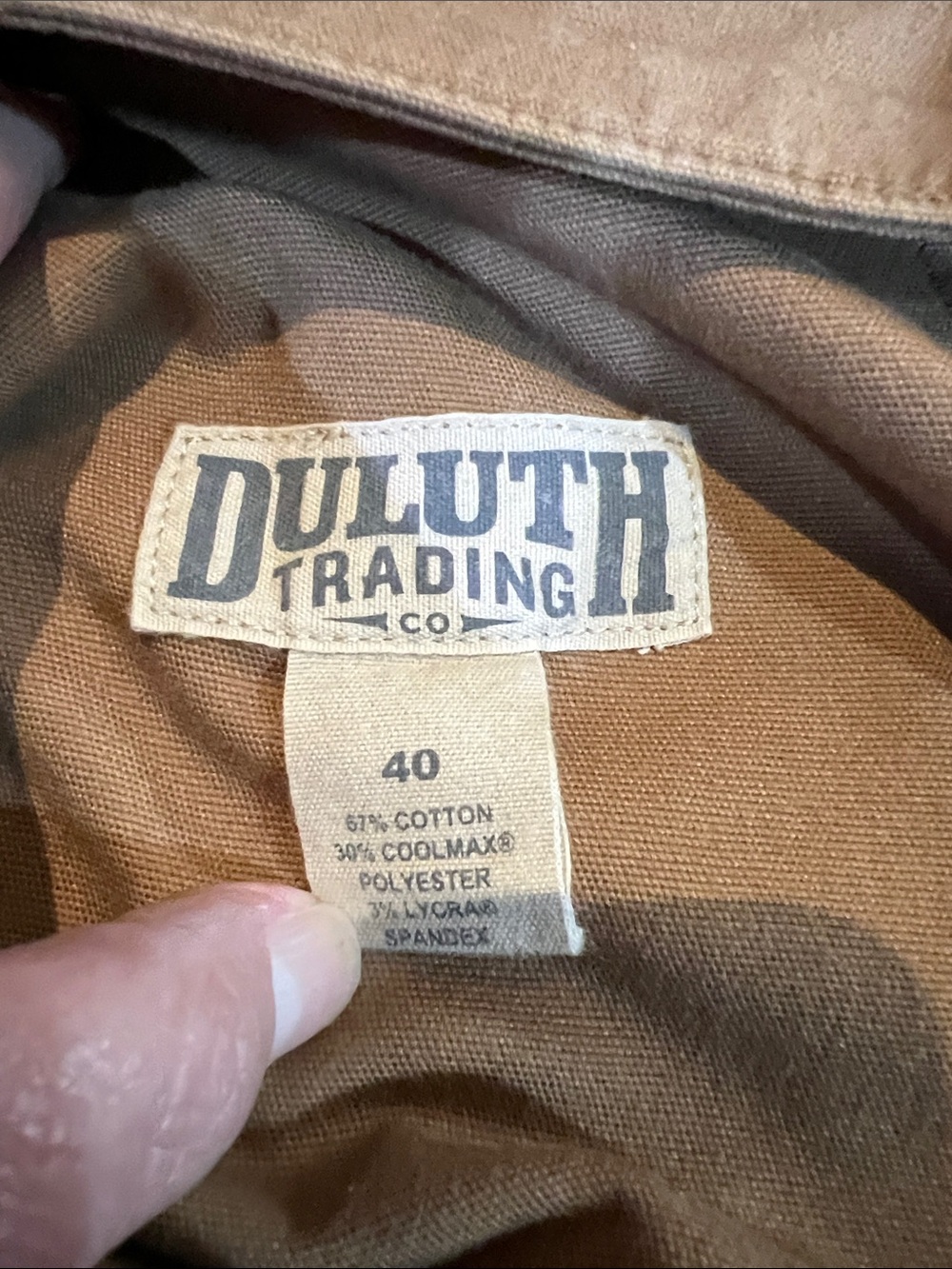 Duluth Trading Co Tan Cargo Work Shorts with Multiple Pockets - Picture 2 of 5